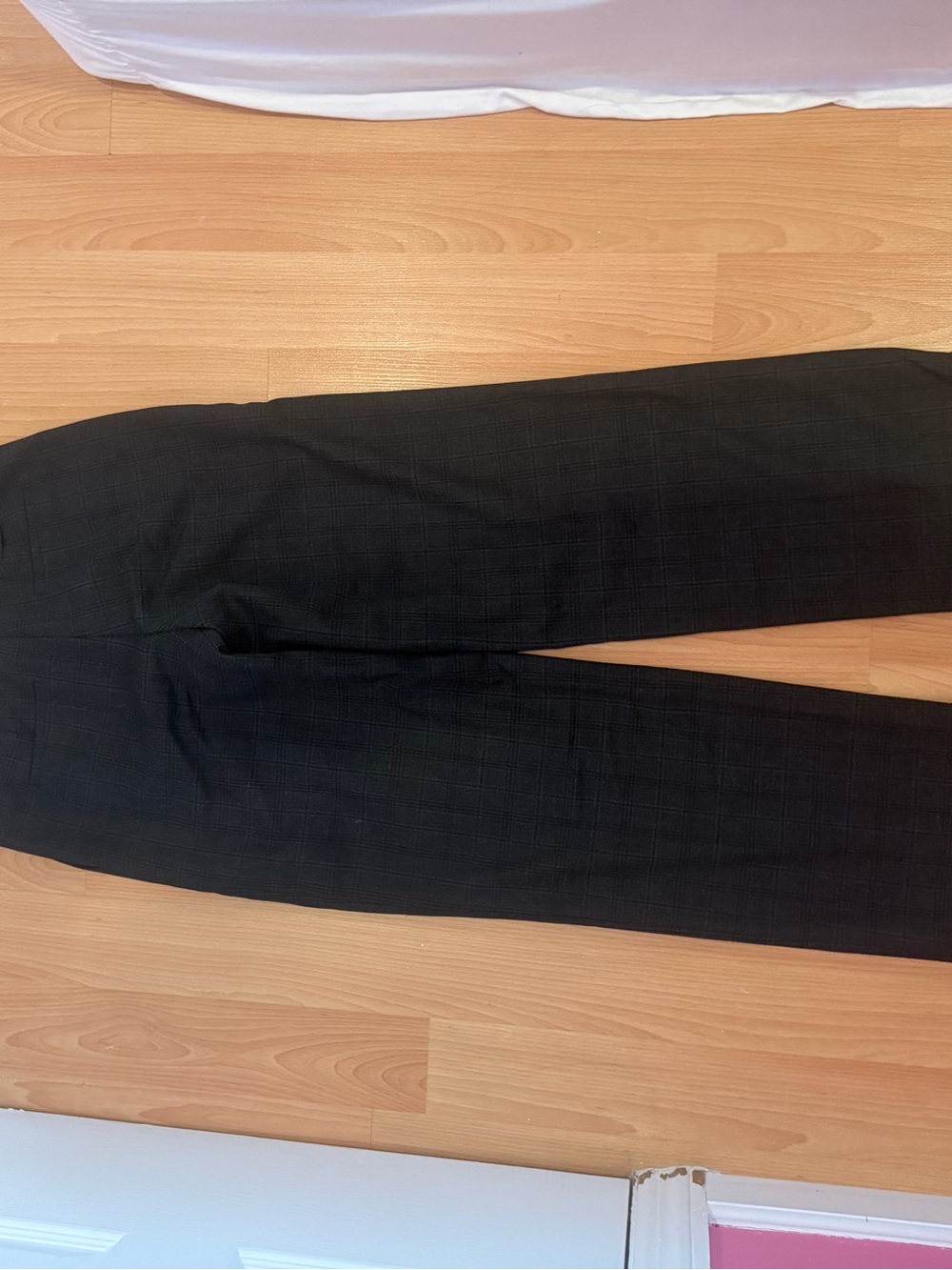 Aritzia Effortless Pant Trousers Dark Grey Plaid (NWT) high rise regular length - Picture 15 of 16